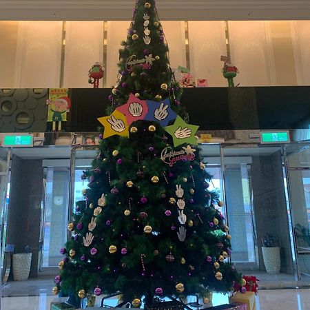Shinkansen Grand Hotel Taichung Exterior foto