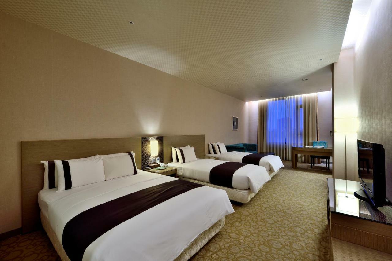Shinkansen Grand Hotel Taichung Habitación foto